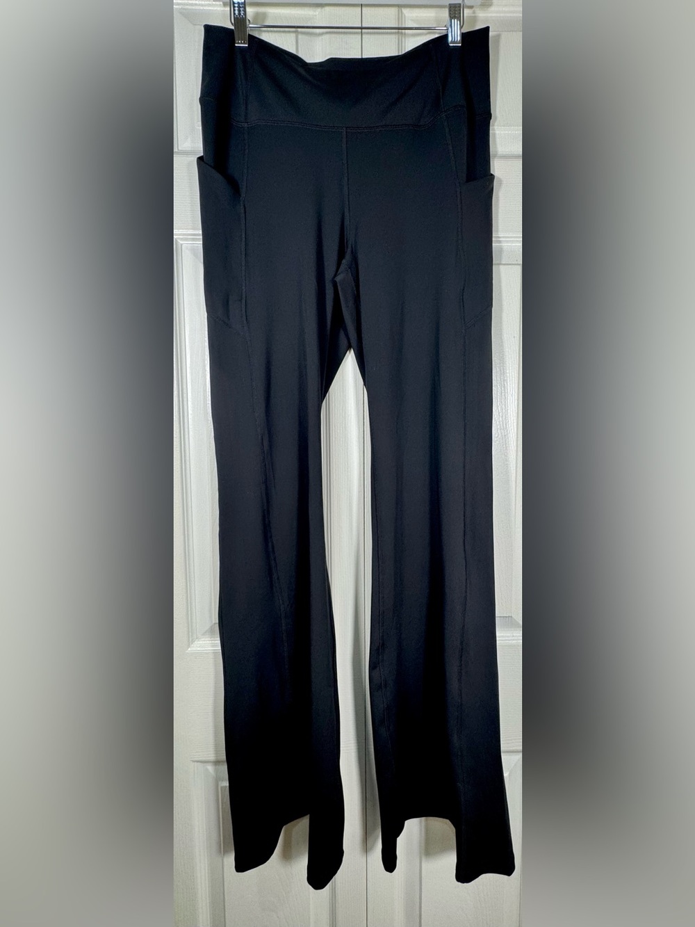 Fabletics Oasis PureLuxe Pocket Flare Leggings Black XXL 1X Tall